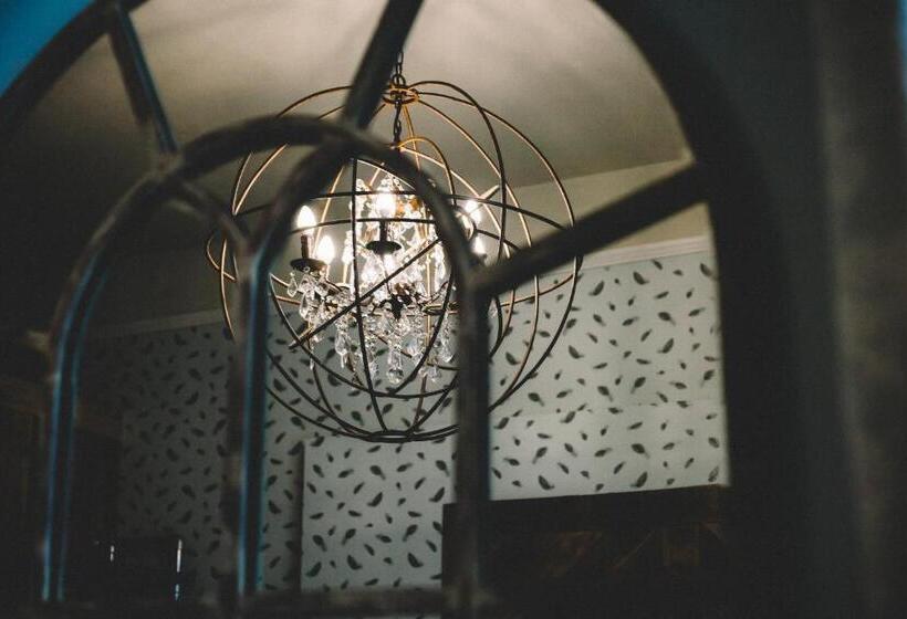 بنسيون The Stag At Stow