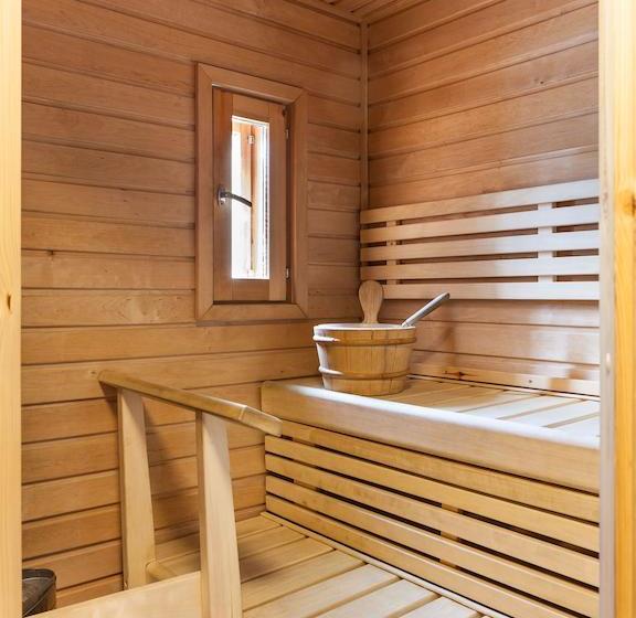 Harriniva Adventure Resort Cabins