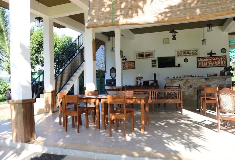 Serene Park Hotel By Ark