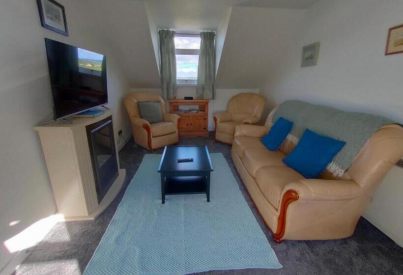 Stromness Apartments