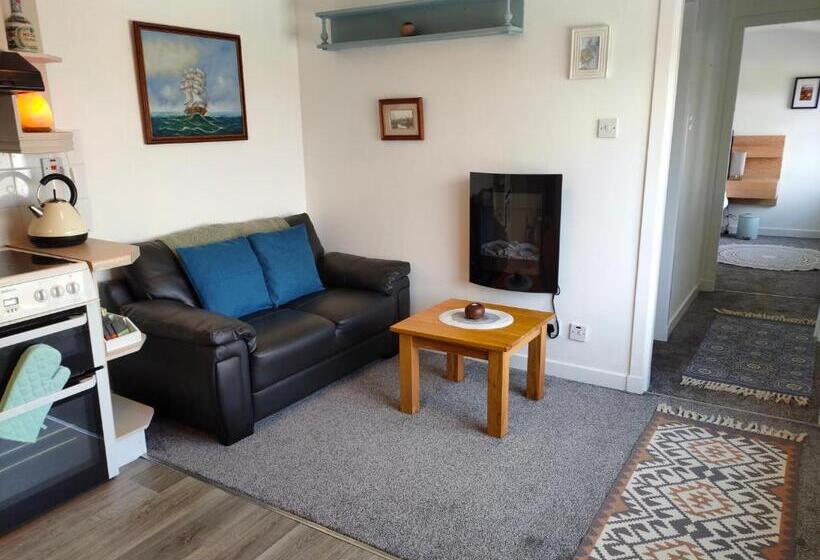 Stromness Apartments