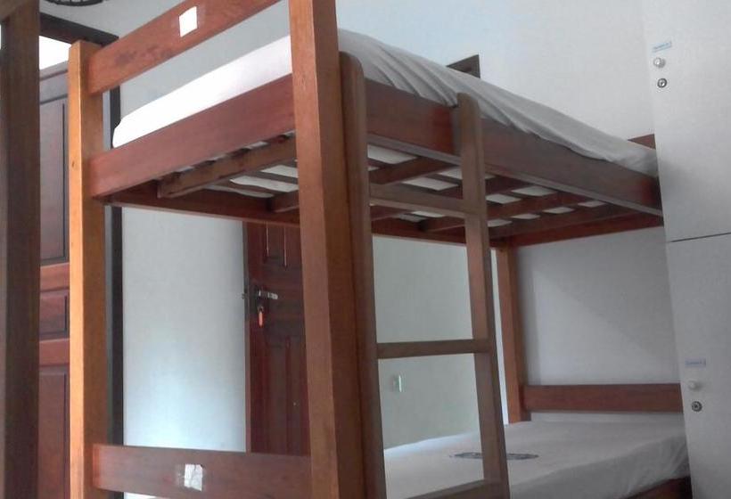 Tambaú Hostel