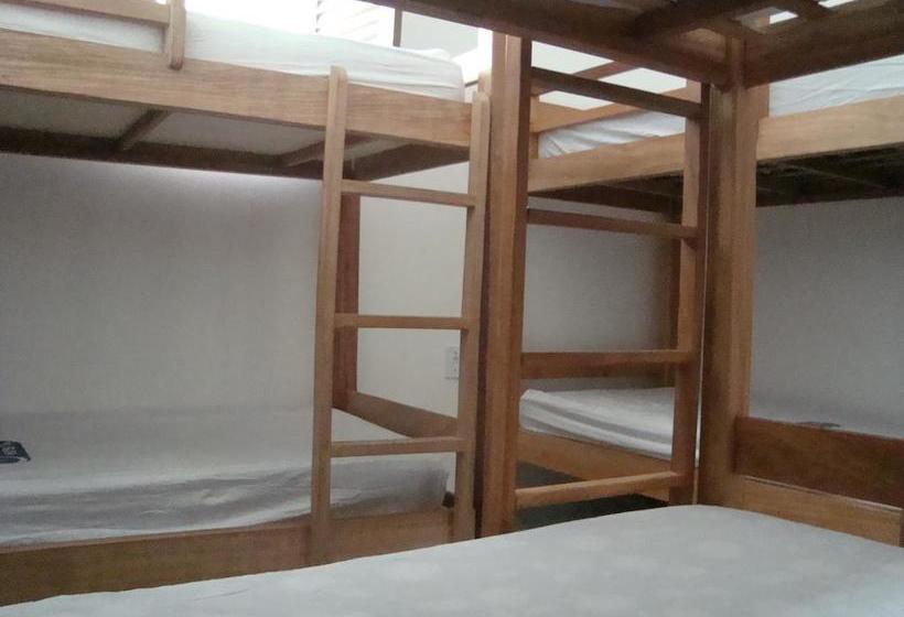 Tambaú Hostel