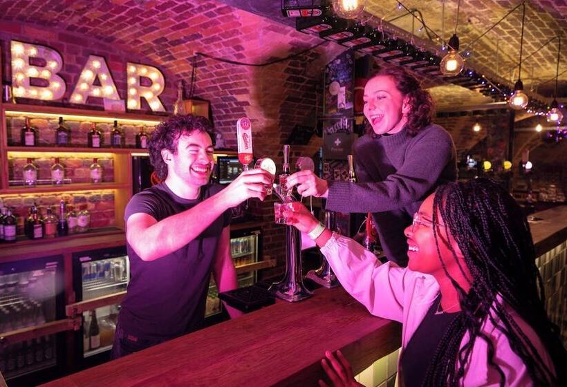 Wombat S City Hostel London