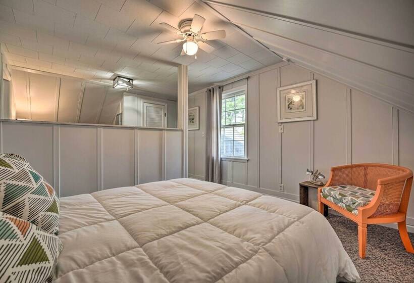 1940s Farm Cottage W/ Fire Pit, 4 Mi To Lake