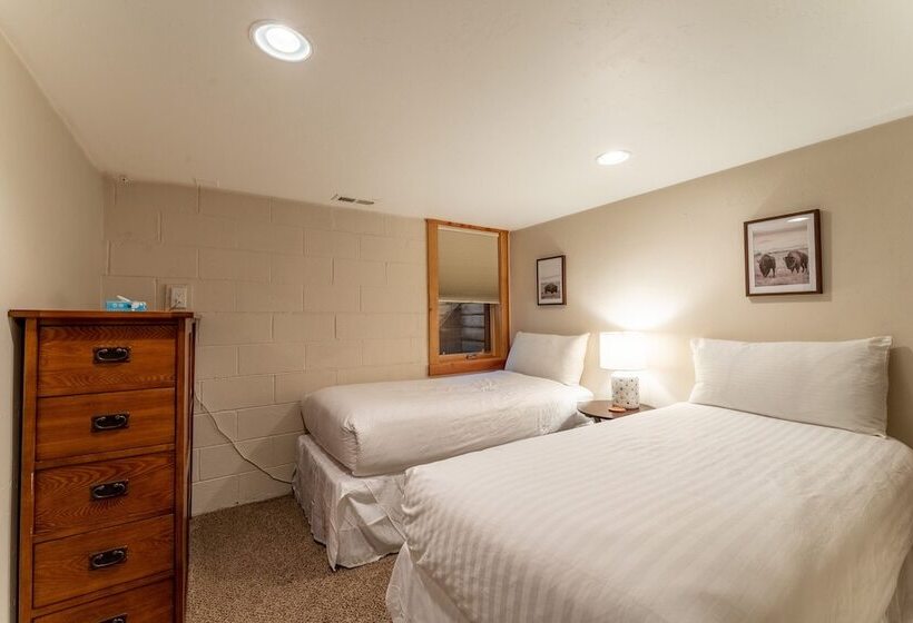 415 E La Bonte Street : 2 By Summit County Mountain Retreats