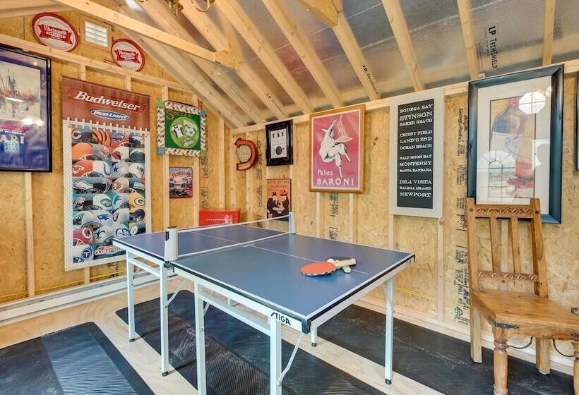 Albrightsville Family Hideaway W/ Private Hot Tub!