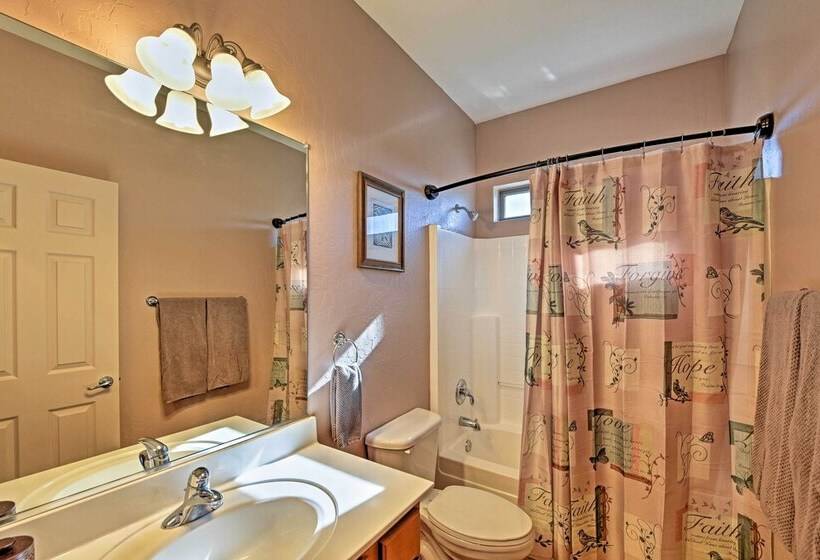 Arizona Retreat W/ Heated Pool, Fire Pit & Grill!