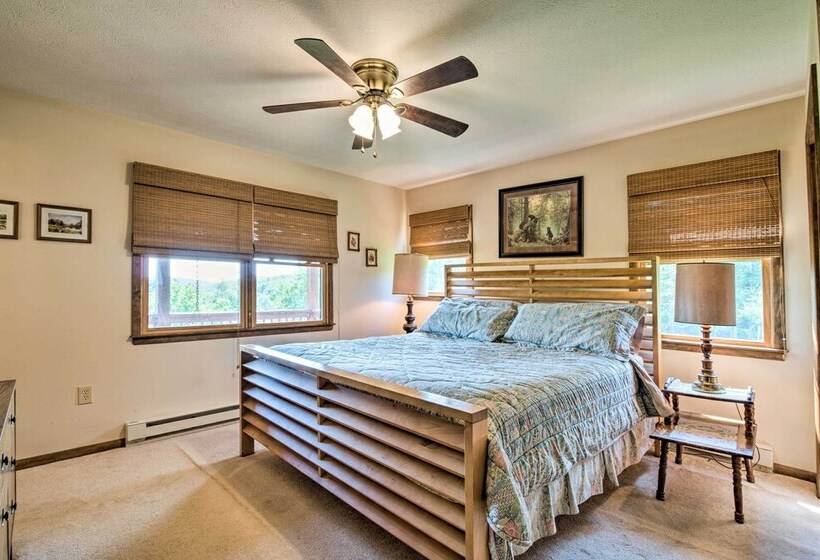 Authentic Cabin W/ Fire Pit Near Trout Fishing!