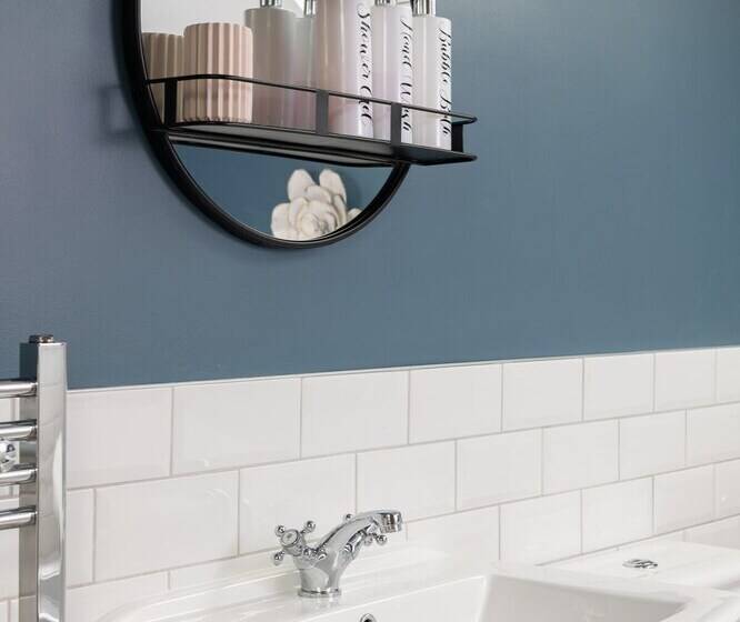 Beautiful 2 Bed Cottage In Brampton