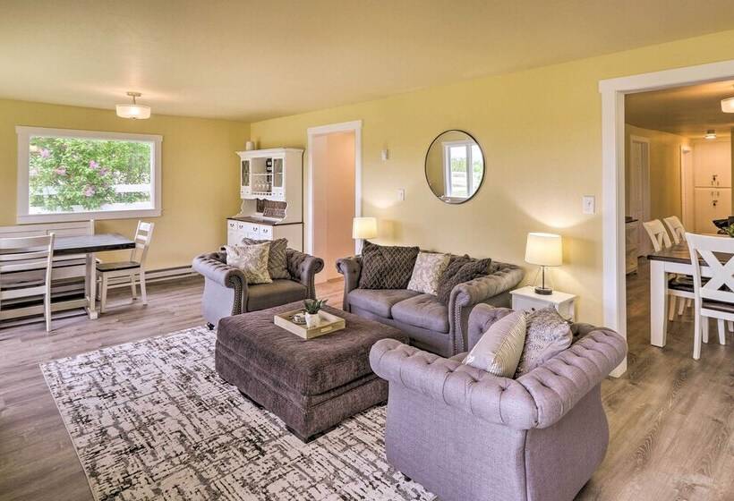 Bigfork Home W/ Mtn Views   Close To Lake!