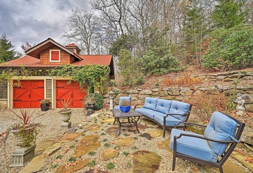 Blue Valley Falls Estate: Chic Highlands Home!