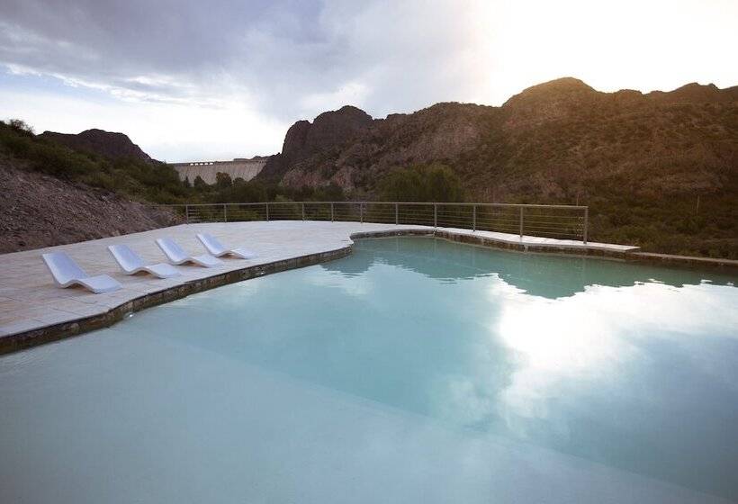 Bosque Divino Cabañas & Suites