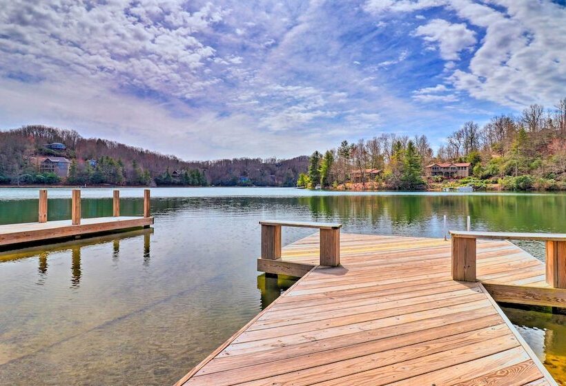 Breathtaking Brevard Home W/ Screened Porch!