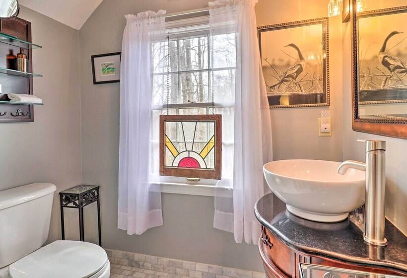 Breathtaking Brevard Home W/ Screened Porch!