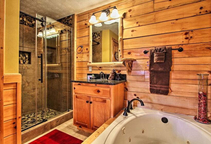 Breathtaking View  Cabin W/ Game Room & Hot Tub!