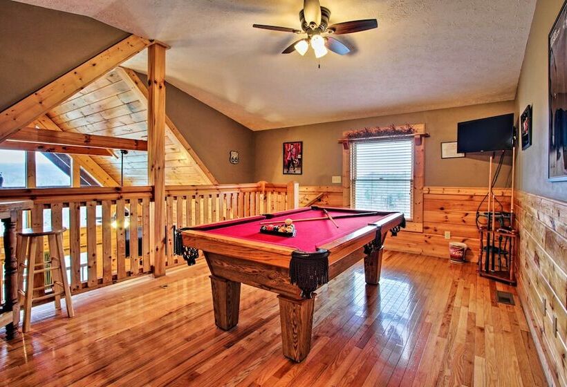 Breathtaking View  Cabin W/ Game Room & Hot Tub!