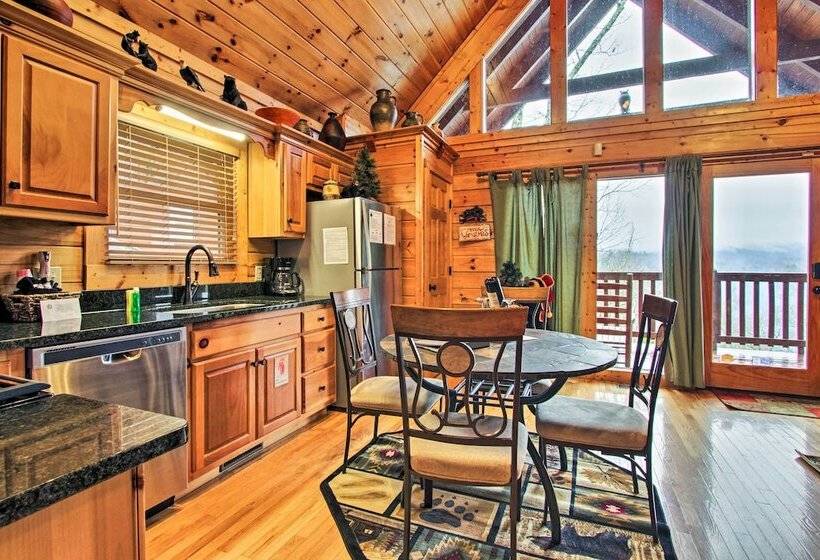 Breathtaking View  Cabin W/ Game Room & Hot Tub!