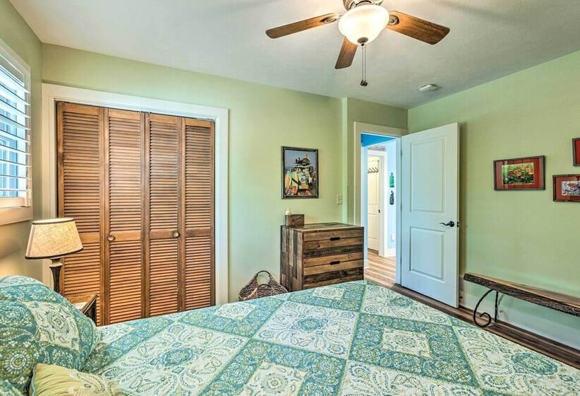 Breezy Silver Lake Getaway: Fishing Dock, Grill!