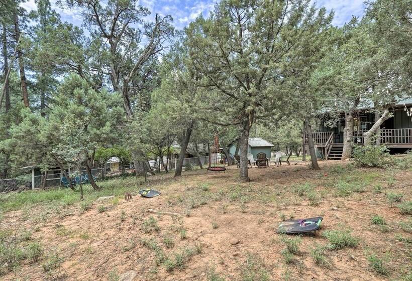 Bright Pine Cabin: Direct Trail Access & Deck!