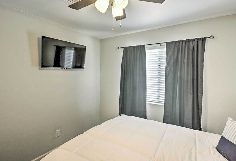 Bullhead City Home, Steps To Colorado River!