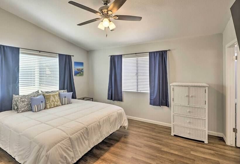 Bullhead City Home, Steps To Colorado River!