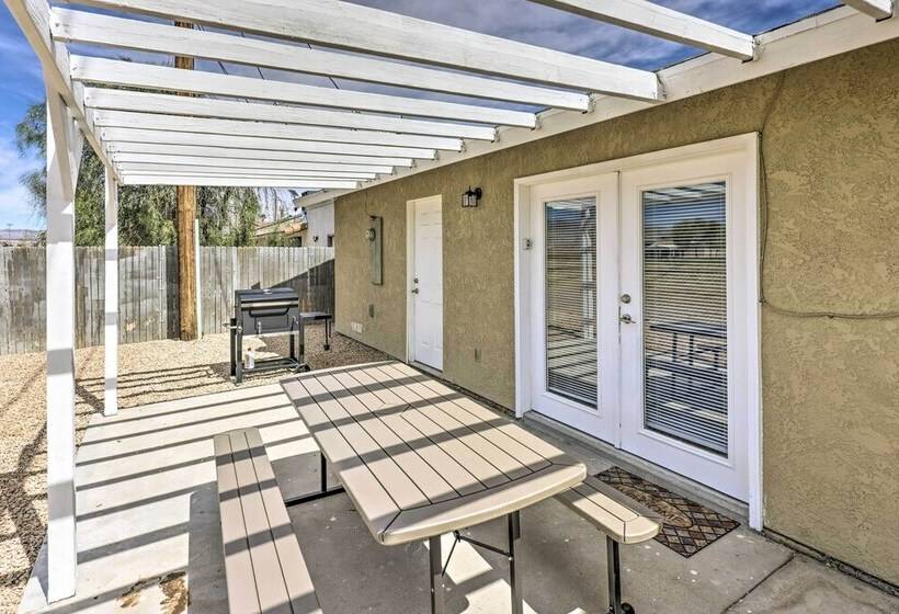 Bullhead City Home, Steps To Colorado River!