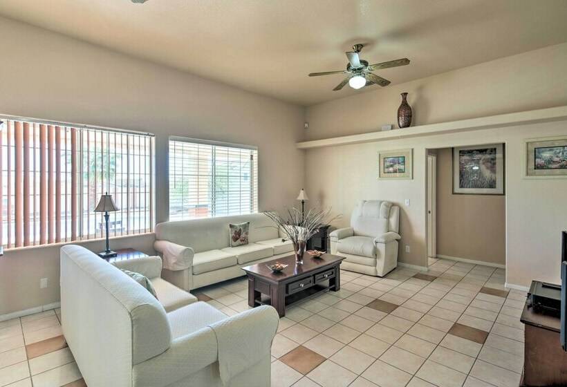 Bullhead City Home: Tesla Charger ~ 3 Mi To River