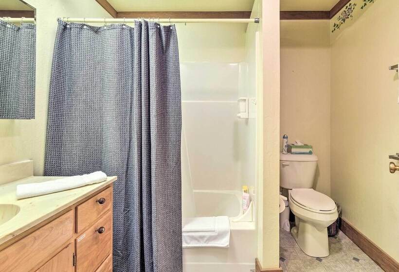 Cabin < Half Mi From Pine Mountain Lake Marina!