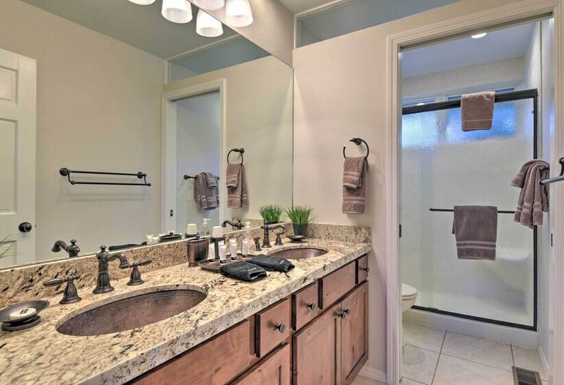 Mountain View Cabin W/ Hot Tub By Continental Golf