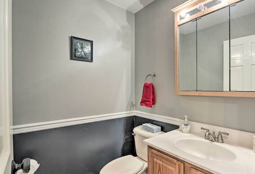 Charles Town Home W/ Private Pool & Hot Tub