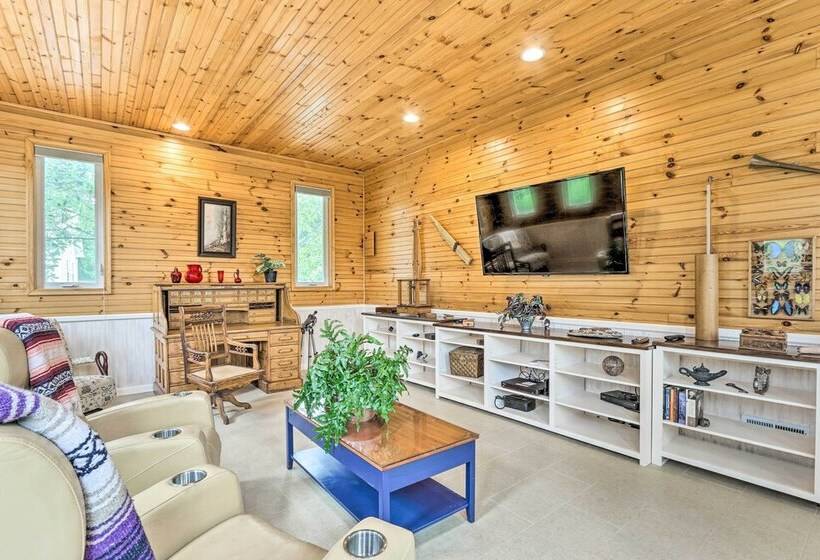 Charles Town Home W/ Private Pool & Hot Tub