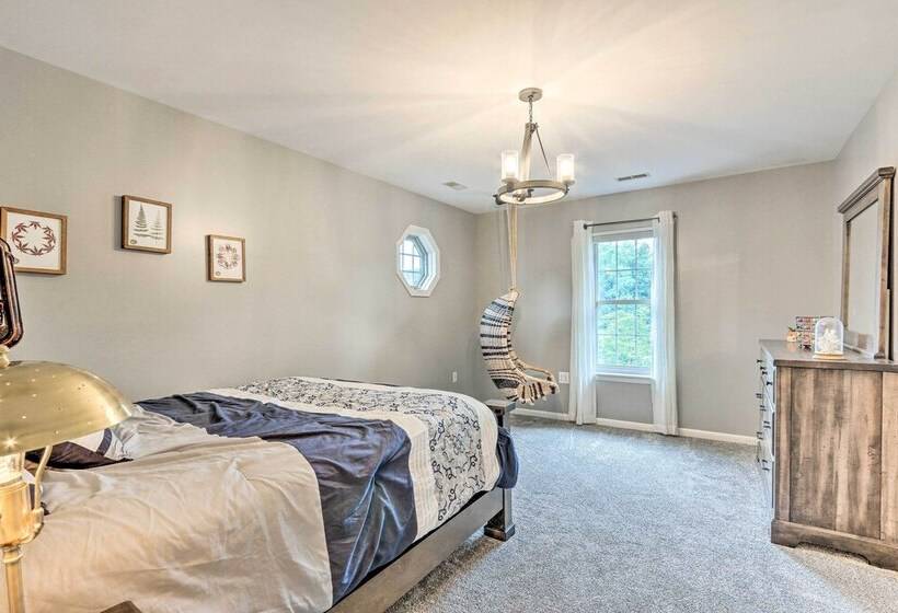 Charles Town Home W/ Private Pool & Hot Tub