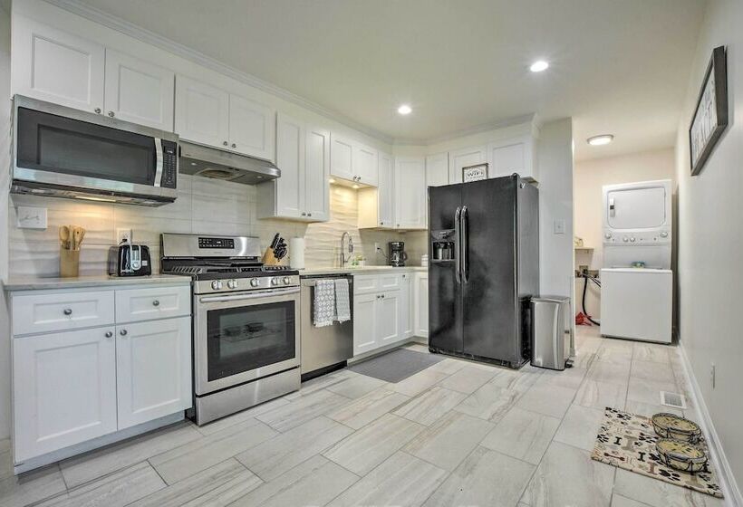 Apex Home ~ 15 Mi To Downtown Raleigh!