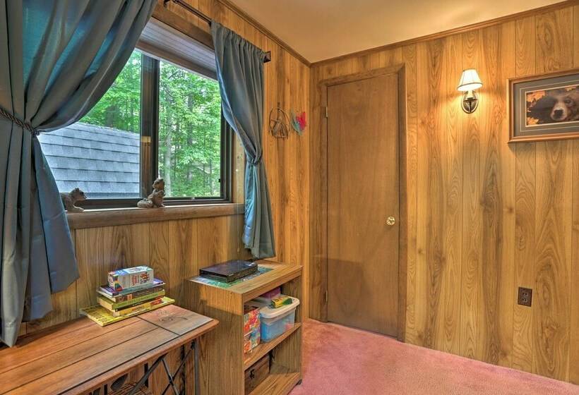 Charming Arrowhead Lake Cabin W /hammock, Deck!