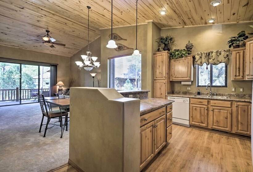 Charming Cabin Retreat   4 Mi To Fool Hollow Lake!