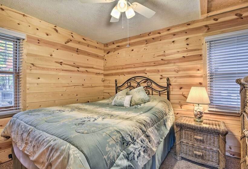Charming Gladwin Family Cottage   Indian Lake