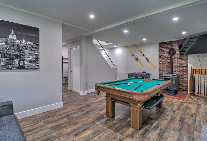 Emerald Lakes Home Near Kalahari & Camelback!