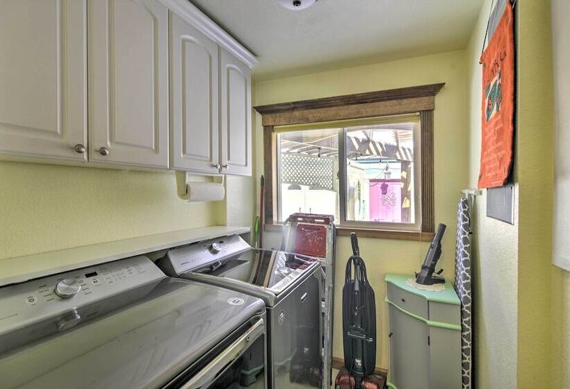 Charming Loveland Home W/ Yard, Walk To Dtwn!