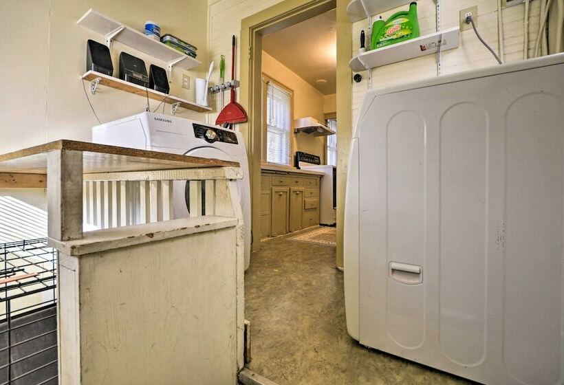 Charming Montana Home W/ Grill: 6 Mi To Lake Elmo!