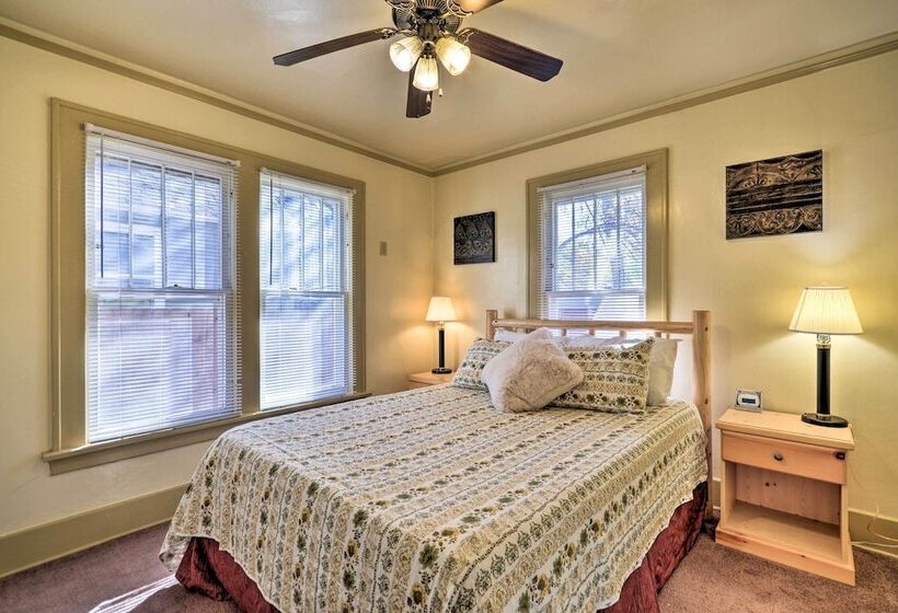 Charming Montana Home W/ Grill: 6 Mi To Lake Elmo!
