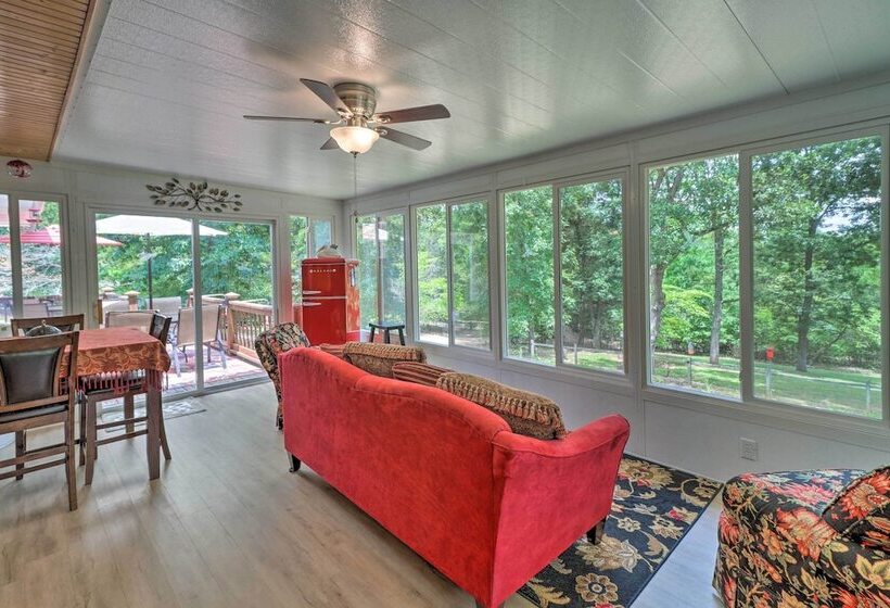 10 Acre Mountain Home Getaway W/ Fire Pit