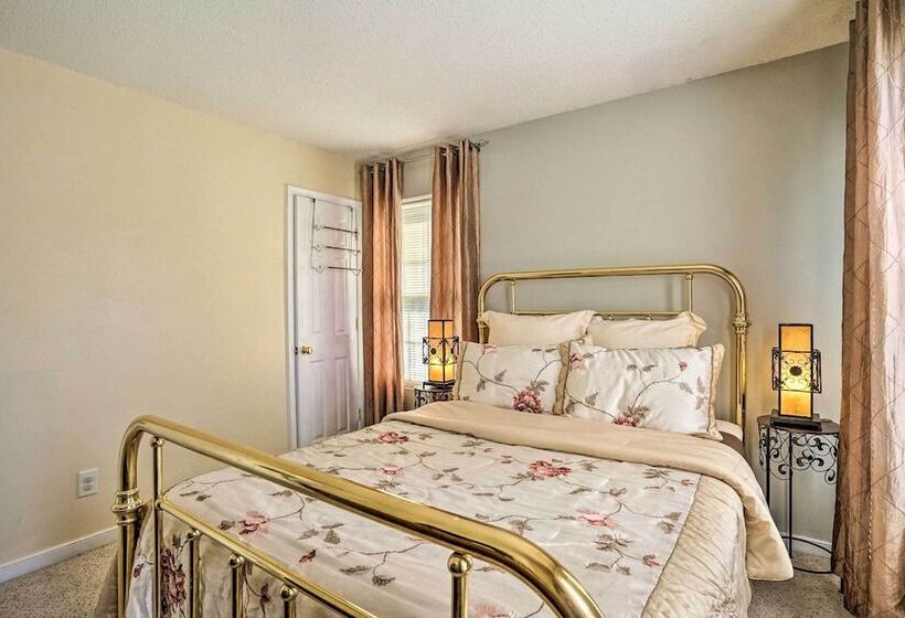 Sandston Home W/ Private Pool ~ 9 Mi To Richmond!