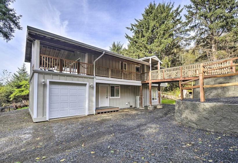 Coastal Washington Getaway: Walk To Beach!