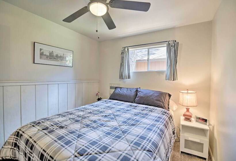 Coconino National Forest Home W/deck & Yard!