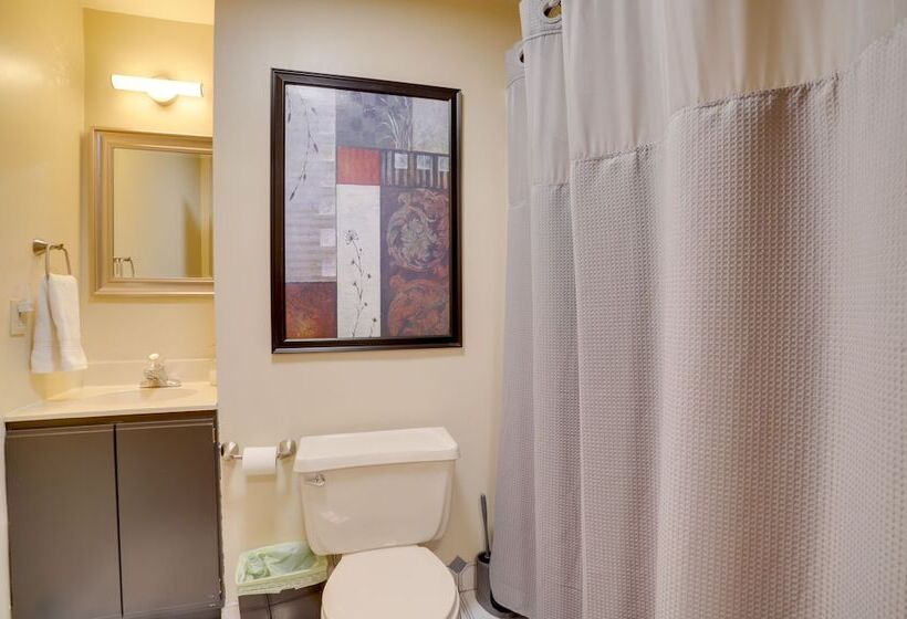 Coloma Escape: Pool, Hot Tub < 1 Mi To Lake!