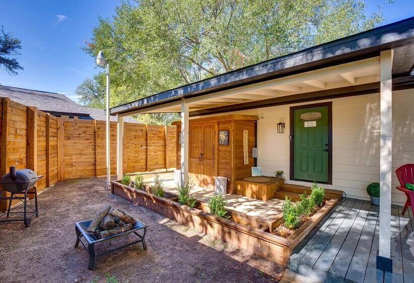 Couples Retreat In Canton W/ Patio, Trail & Yard!