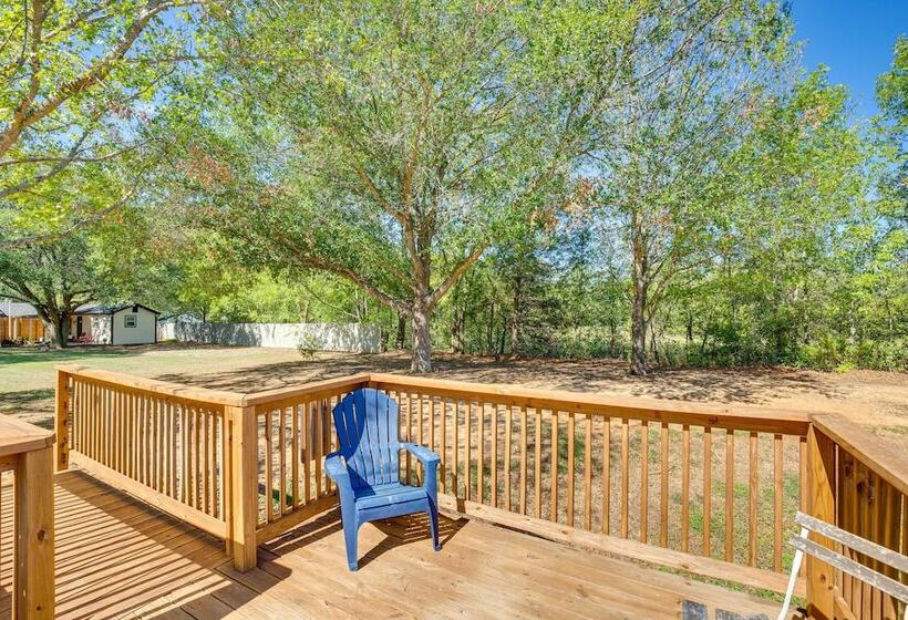 Couples Retreat In Canton W/ Patio, Trail & Yard!