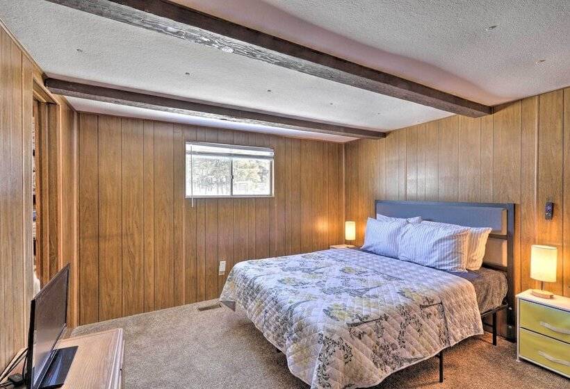 Cozy Cabin Retreat W/ Onsite Trail Access!