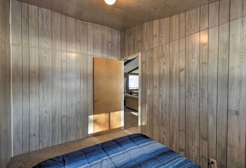 Cozy Cabin Retreat W/ Onsite Trail Access!